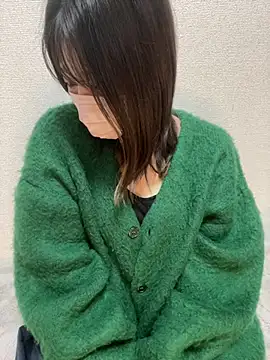 Snapshot of momo-love chatting on February 3, 2:36 am momo-love online show from February 3, 2:36 am