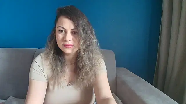 VixenVibesX online show from February 23, 7:55 am