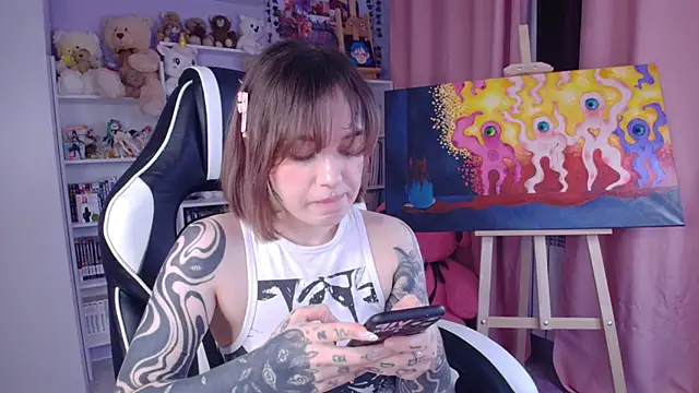 Snapshot of Catharsisi chatting on January 29, 5:13 pm Catharsisi online show from January 29, 5:13 pm