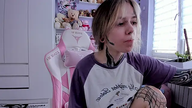 Catharsisi online show from April 14, 1:38 pm