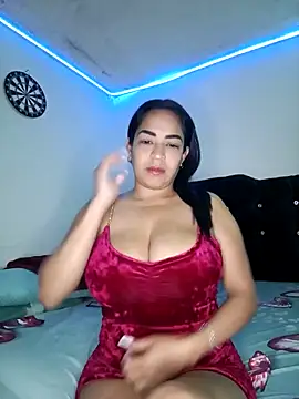 CarolinePolsen online show from October 15, 12:24 pm