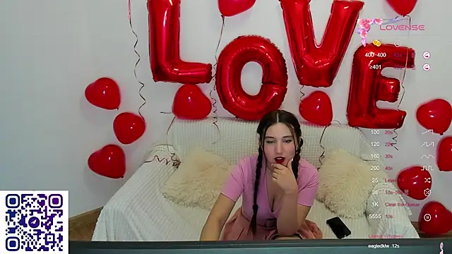 anna elfi online show from February 12, 12:55 pm