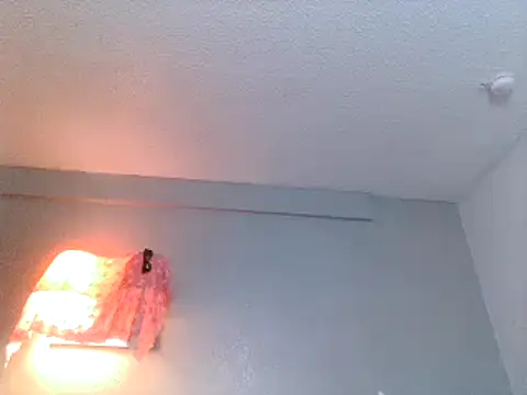 Snapshot of AQuickPhyx chatting on February 16, 9:04 am AQuickPhyx online show from February 16, 9:04 am