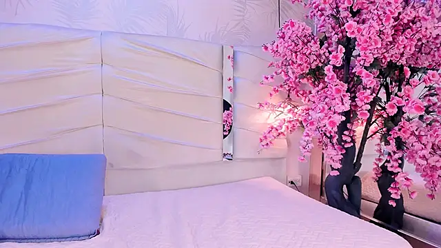 CatarinaMayer  online show from March 15, 9:11 pm