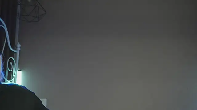 milasmiu online show from February 15, 6:12 pm