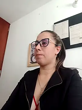 CHARLOTTE 1711 online show from January 22, 4:44 pm
