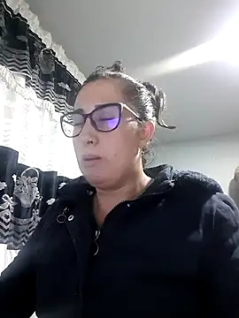 CHARLOTTE 1711 online show from January 16, 4:16 am