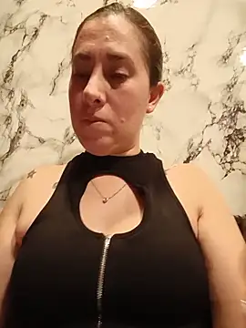CHARLOTTE 1711 online show from June 11, 3:58 am