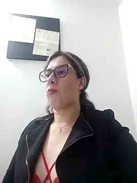 CHARLOTTE 1711 online show from February 26, 1:25 am