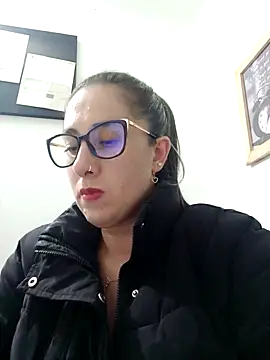 CHARLOTTE 1711 online show from February 9, 1:22 am