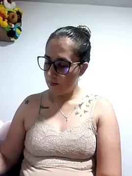 CHARLOTTE 1711 online show from October 31, 4:20 am