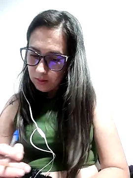 CHARLOTTE 1711 online show from November 16, 3:55 am