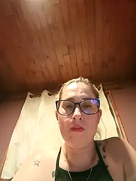 CHARLOTTE 1711 online show from March 7, 3:35 am