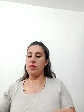 CHARLOTTE 1711 online show from February 16, 10:55 pm