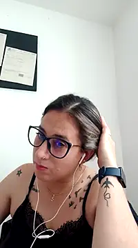 CHARLOTTE 1711 online show from February 10, 9:47 pm
