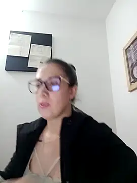 CHARLOTTE 1711 online show from March 21, 3:22 am