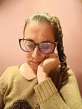 CHARLOTTE 1711 online show from May 21, 3:48 am