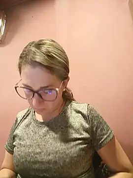 CHARLOTTE 1711 online show from May 24, 2:55 am