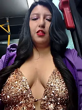 Snapshot of Melyy_Edii chatting on April 28, 11:09 pm Melyy Edii online show from April 28, 11:09 pm