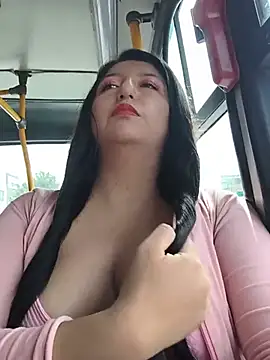 Snapshot of Melyy_Edii chatting on July 17, 7:44 pm Melyy Edii online show from July 17, 7:44 pm