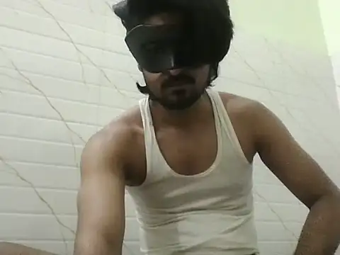 lusty male69 online show from May 26, 12:36 pm