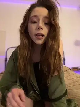 Mary Leaf online show from February 6, 12:22 am