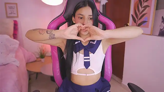 Hade collinss online show from October 23, 6:28 pm