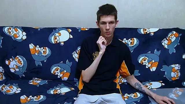 Lester Broo online show from May 26, 10:30 pm