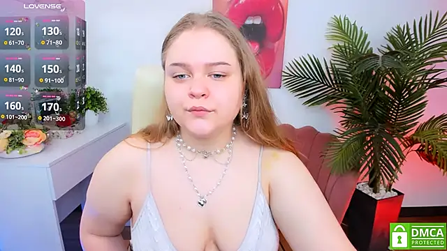 Snapshot of Erica__Alta chatting on March 17, 6:40 am Erica Alta online show from March 17, 6:40 am