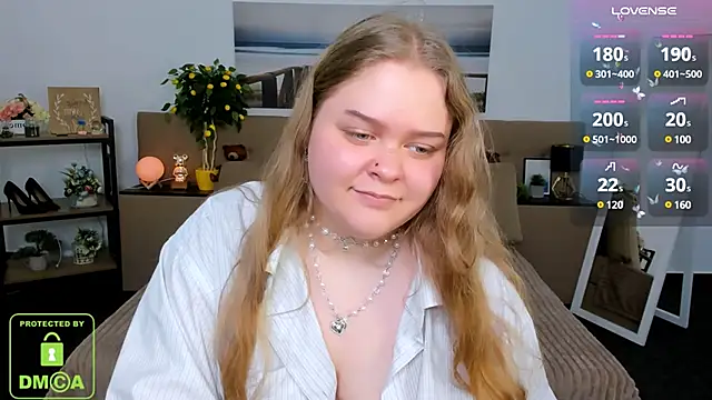 Snapshot of Erica__Alta chatting on March 13, 12:24 pm Erica Alta online show from March 13, 12:24 pm