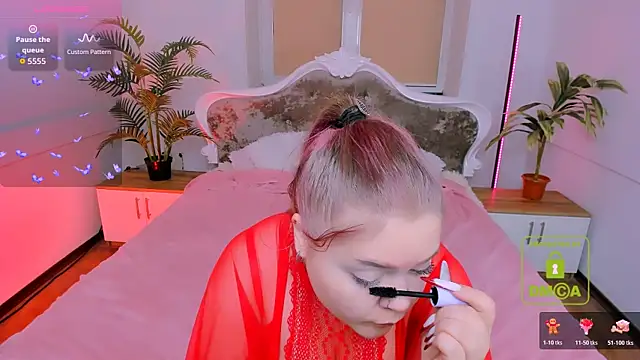 Erica  Alta online show from October 25, 6:01 am