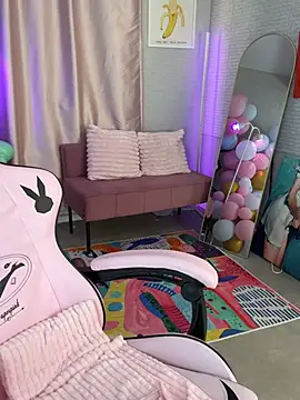 Snapshot of JessicaAddams chatting on June 18, 3:17 pm JessicaAddams online show from June 18, 3:17 pm