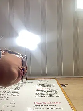 Yessica 832 online show from February 11, 2:39 pm