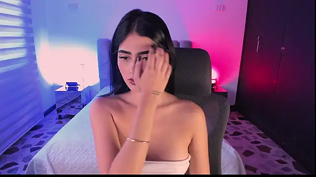 BellaaStorm online show from October 30, 9:22 pm