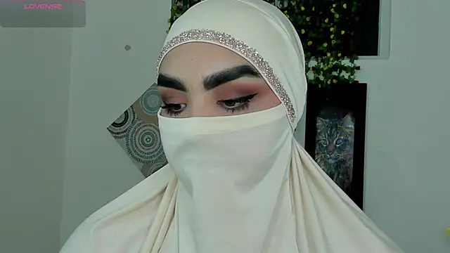 Maissa Alabi online show from November 24, 7:36 pm