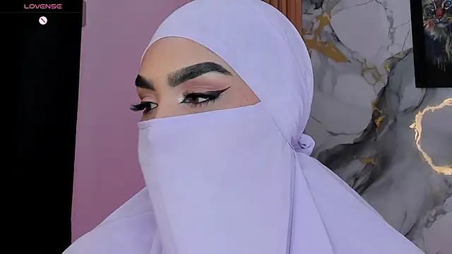 Maissa Alabi online show from May 29, 7:53 pm
