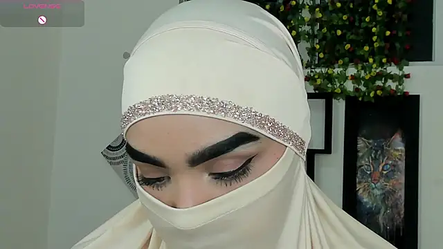 Maissa Alabi online show from November 19, 7:36 pm