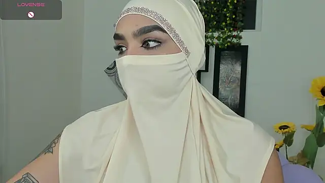 Maissa Alabi online show from September 13, 7:25 pm