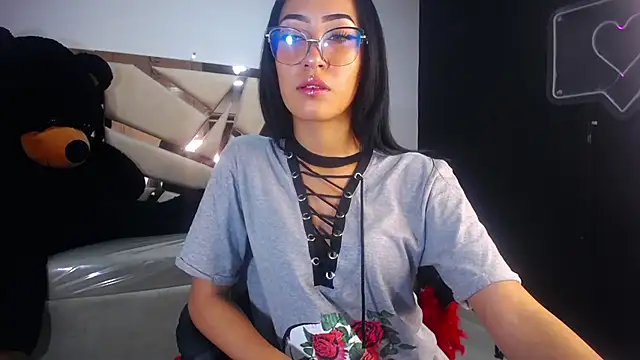 Snapshot of victoria_ricci_a chatting on March 8, 4:39 pm victoria ricci a online show from March 8, 4:39 pm