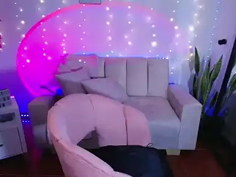 Snapshot of victoria_ricci_a chatting on March 20, 1:02 am victoria ricci a online show from March 20, 1:02 am