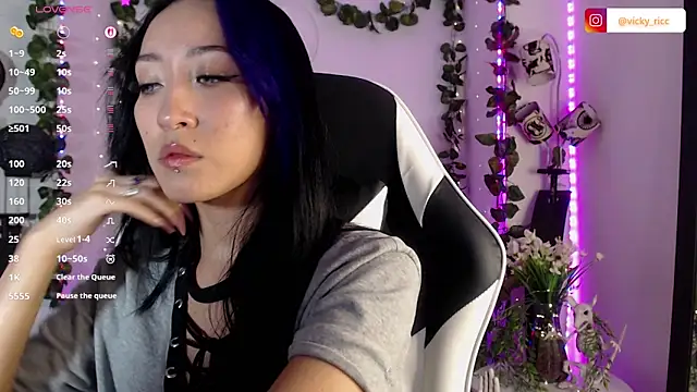 Snapshot of victoria_ricci_a chatting on September 9, 4:33 am victoria ricci a online show from September 9, 4:33 am