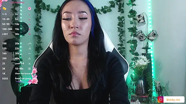 Snapshot of victoria_ricci_a chatting on October 21, 1:38 am victoria ricci a online show from October 21, 1:38 am