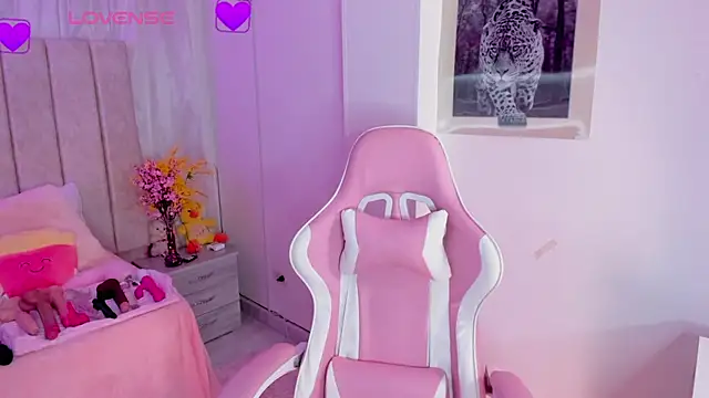 tamy xoo online show from March 18, 9:43 pm