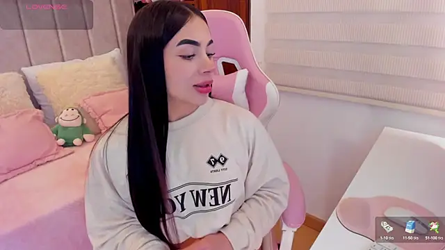 tamy xoo online show from September 18, 6:33 pm