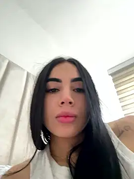 tamy xoo online show from January 8, 3:40 pm