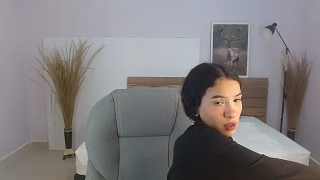Snapshot of ilitzy_cardona chatting on May 13, 3:52 pm ilitzy cardona online show from May 13, 3:52 pm
