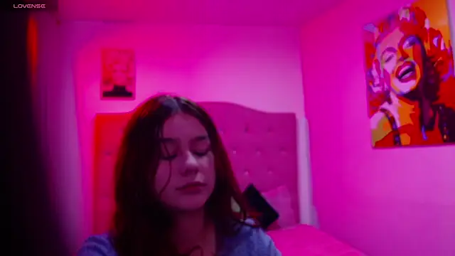 candyre online show from March 6, 1:14 pm