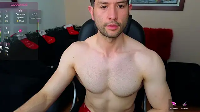 Snapshot of hairyncuteass chatting on November 10, 5:40 pm hairyncuteass online show from November 10, 5:40 pm