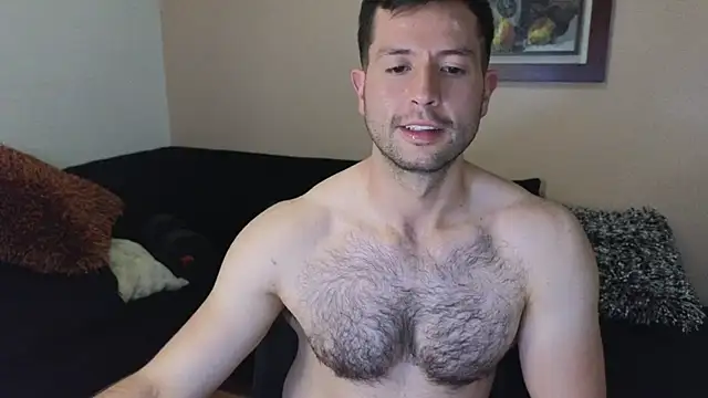 Snapshot of hairyncuteass chatting on March 23, 5:32 am hairyncuteass online show from March 23, 5:32 am