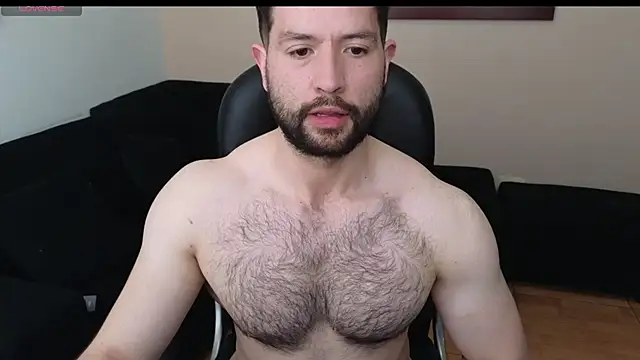 Snapshot of hairyncuteass chatting on May 9, 8:12 pm hairyncuteass online show from May 9, 8:12 pm